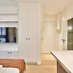 Sublime Refurbished Апартаменты *