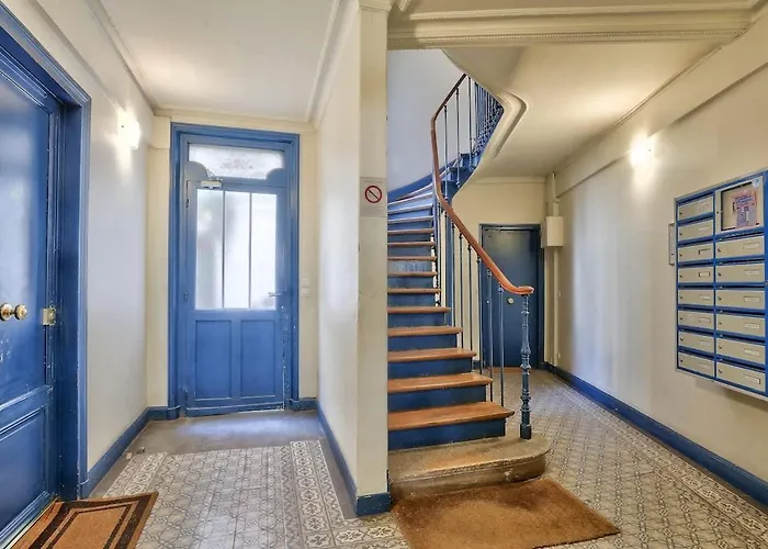 Sublime Refurbished Apartment *